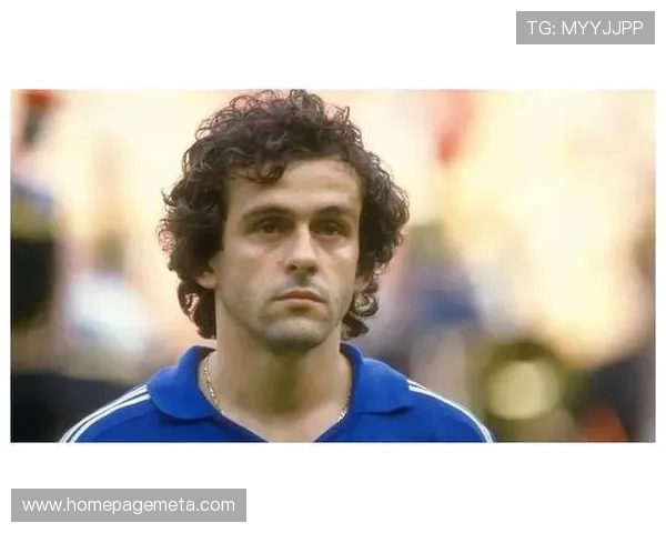 硬核足球球星解析：那些在绿茵场上创造传奇的超级球员们